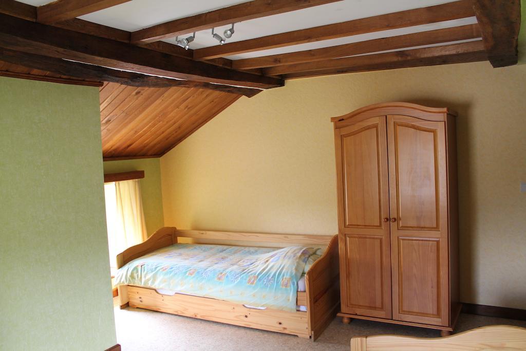 Villa La Metairie Houffalize Zimmer foto